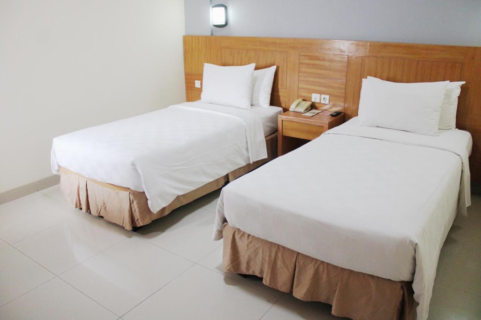 Maleosan Inn Manado Hotel Extérieur photo