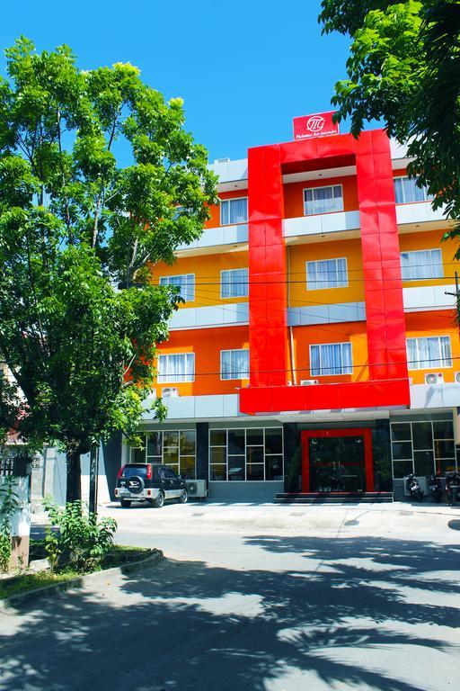 Maleosan Inn Manado Hotel Extérieur photo